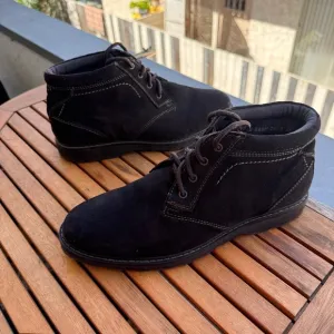 Nunn Bush Suede Chukka Ankle Boots Lace Up Casual Comfort  Shoes Size 8.5