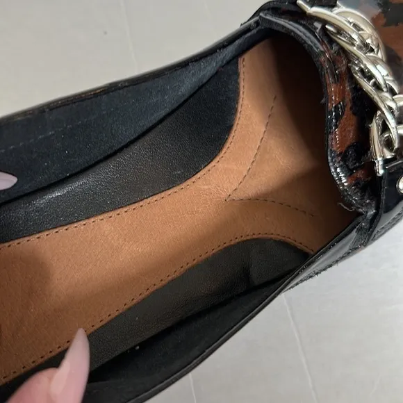 Nurture Leopard Print Patent Leather Chain Detail Slip On Loafers Size 8.5 NWOT
