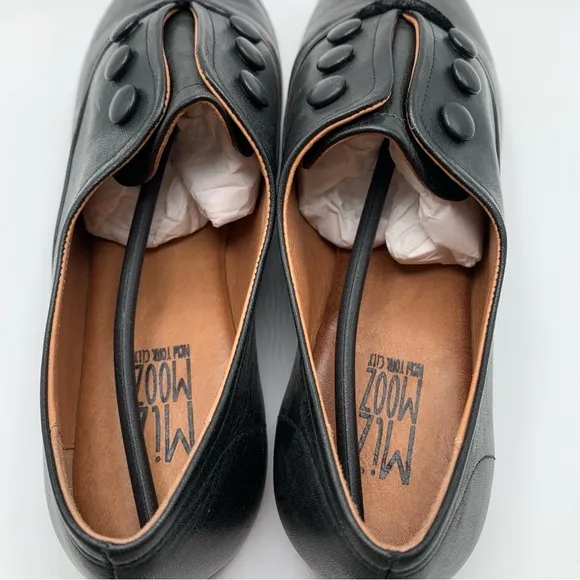 NWB Miz Mooz SZ39 US 8.5 KAIA Loafers flats Slip On Low Heels Black Leather 2781
