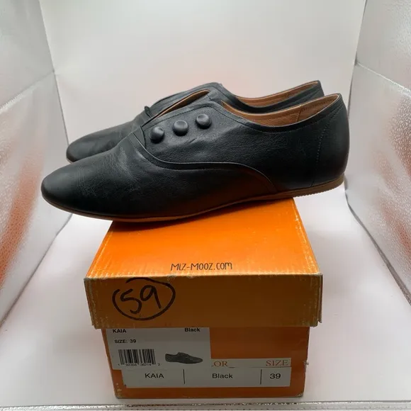 NWB Miz Mooz SZ39 US 8.5 KAIA Loafers flats Slip On Low Heels Black Leather 2781