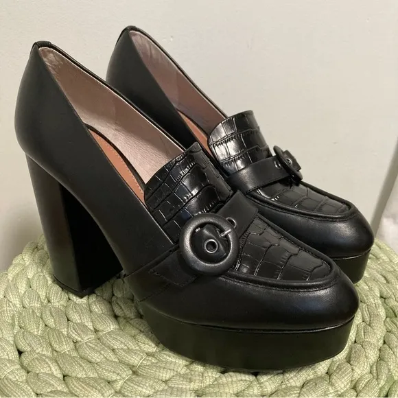 NWOB Gianni Bini Black Leather Croc Embossed Chunky Platform Heel 90’a Loafers