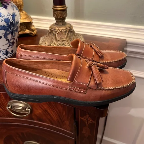 NWOB Men's Cole Haan Pinch Cup Tassel Penny Loafers Shoes Brown Size 9.5 M