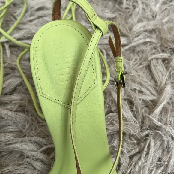 NWOB SCHUTZ Vikki Leather Stiletto Strappy Lace Up Sandals in Green Fresh Sz 7.5