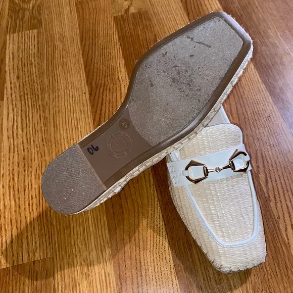 NWOB Vince Camuto Marynis Natural Woven Loafers