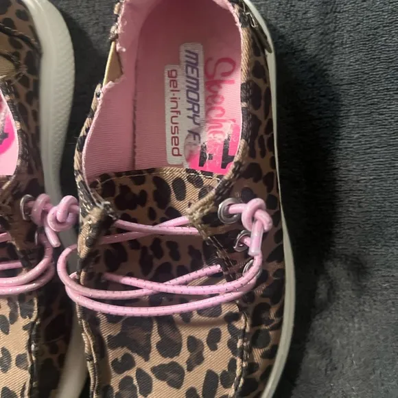 NWOT and EUC girls shoes