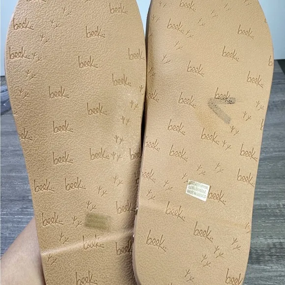 NWOT Beek Mockingbird Handmade leather Sandals size 8 $260