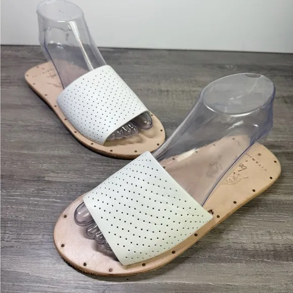 NWOT Beek Mockingbird Handmade leather Sandals size 8 $260