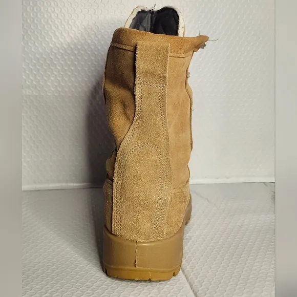 NWOT Belleville Steel Toe Men's Desert Military Boots