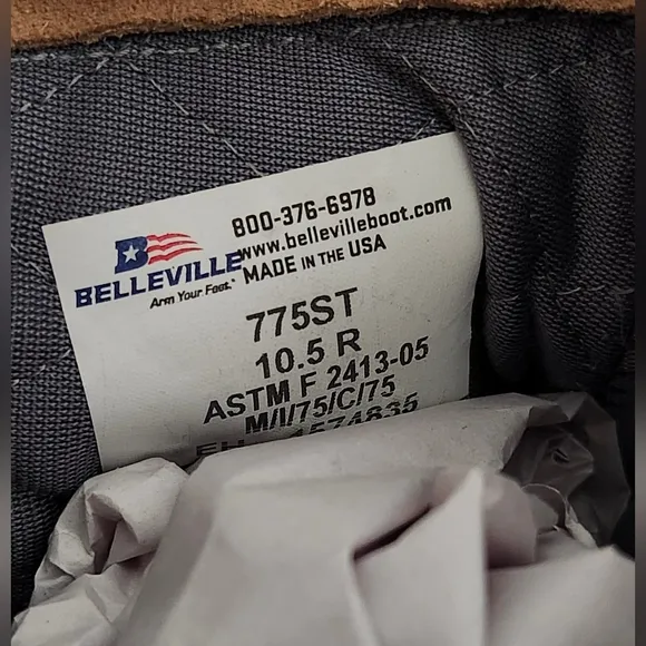 NWOT Belleville Steel Toe Men's Desert Military Boots