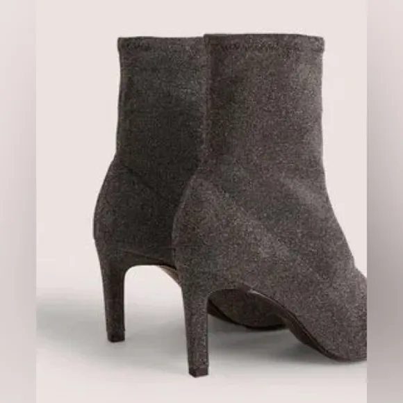 NWOT Boden gunmetal sparks stretch heeled boots silver sock style pull on shoe