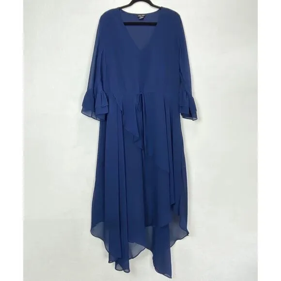NWOT CIty Chic Hidden Treasure Maxi Dress in Navy, Size 14
