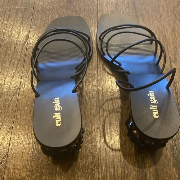 NWOT Cult Gaia Kelly Sandal