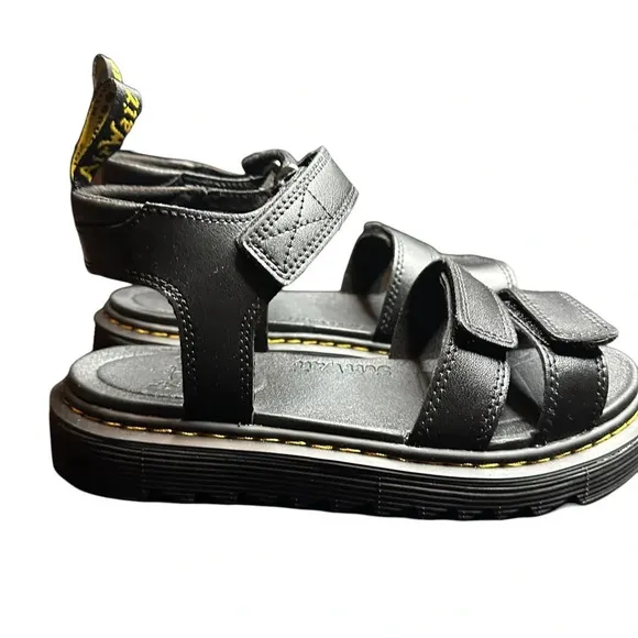 NWOT Dr. Martens Girls' Klaire Leather Sandals  Sz: 5