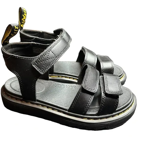 NWOT Dr. Martens Girls' Klaire Leather Sandals  Sz: 5