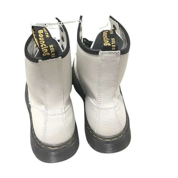 💚💚🌼NWOT DR.MARTENS WOMENS ZAVALA FLAT COMBAT CASUAL FALL WINTER BOOT