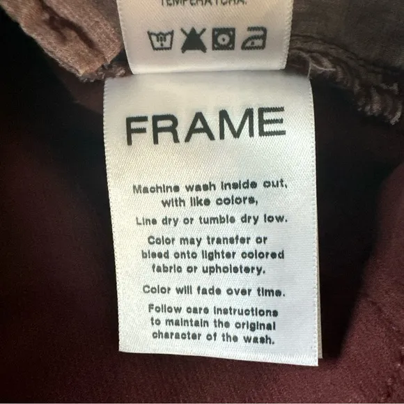 NWOT FRAME Le Mini Skirt – Bordeaux Corduroy | Size 23 | LMSKCD523