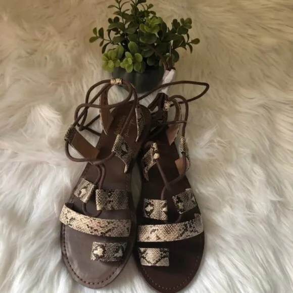 NWOT Free People Maddie Tie Up Sandal Size 8