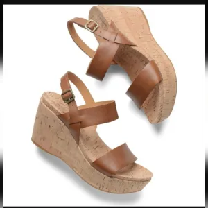 NWOT Kork-Ease tan Platform Sandals size 9