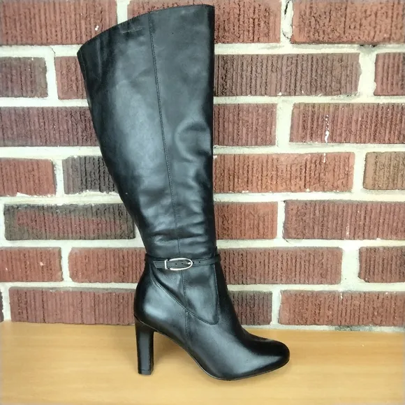 NWOT Naturalizer Henny Premium Genuine Leather 18&quot; Heeled Boots in Black Sz.5.5W