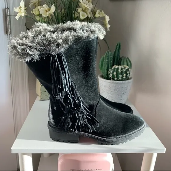 NWOT Sam Edelman Tilden Suede Fringe Boots in Black