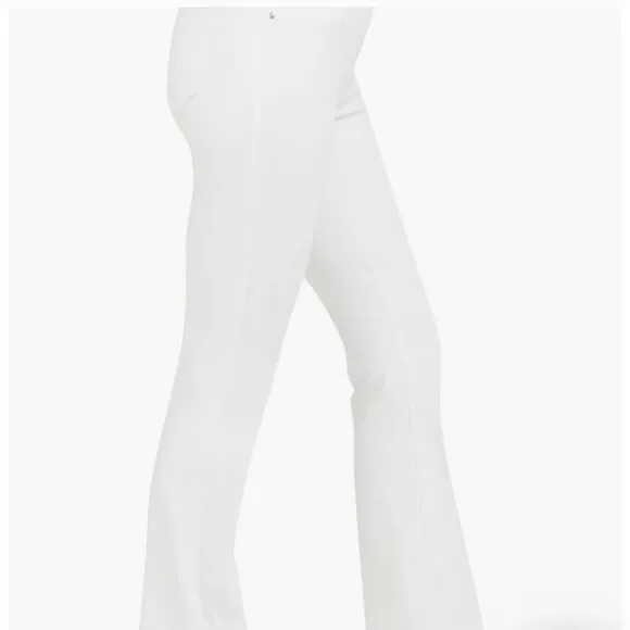 NWOT SPANX Flare White Jeans Reflect Your Style!  Size  Extra Large