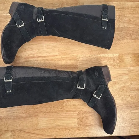 NWOT UGG black Suede Buckle Cydnee Riding Boots