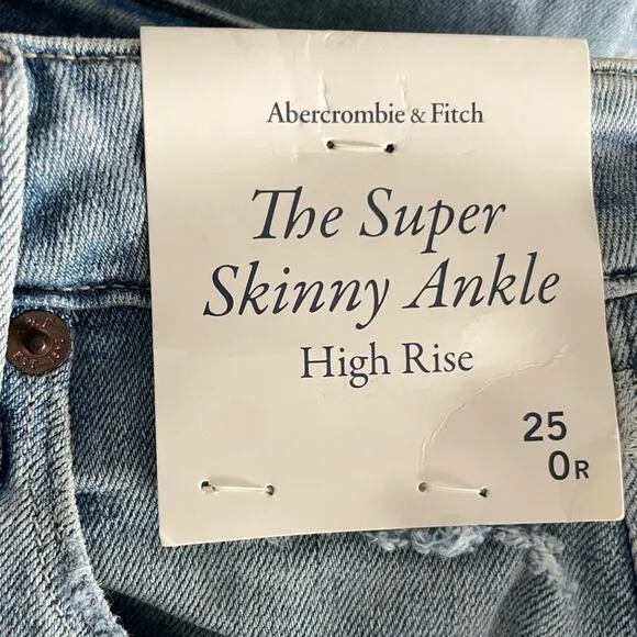 NWT Abercrombie &amp; Fitch Super Skinny Ankle Jeans Light Wash Size 25 High Rise