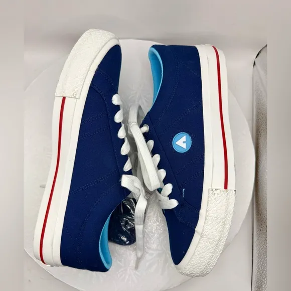 NWT Airwalk Warning Unisex Sneakers Blue Graphic Mens Size 7 Women’s Size 8.5