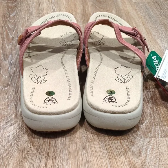 NWT Ariat Mesquite Women's Pink Deertan Sandals Size 9 B 👡