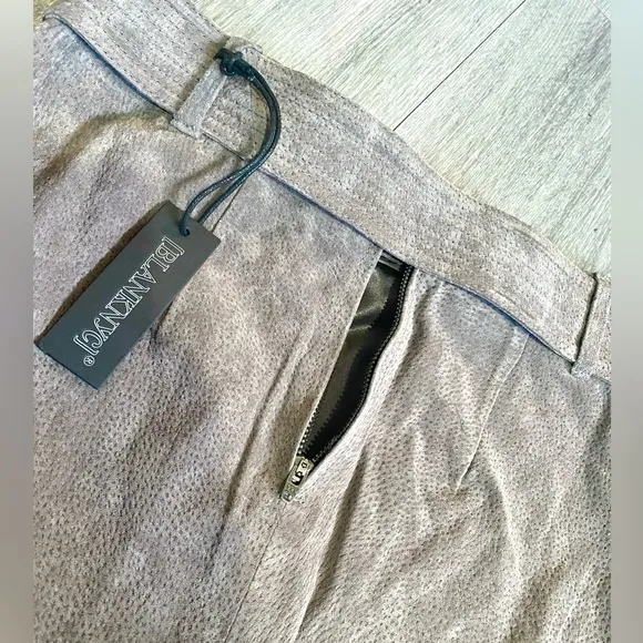 🤎NWT BLANKNYC LEATHER HIGH ALTITUDE SUEDE BELTED GRAY SKIRT SIZE 27 or 4🤎