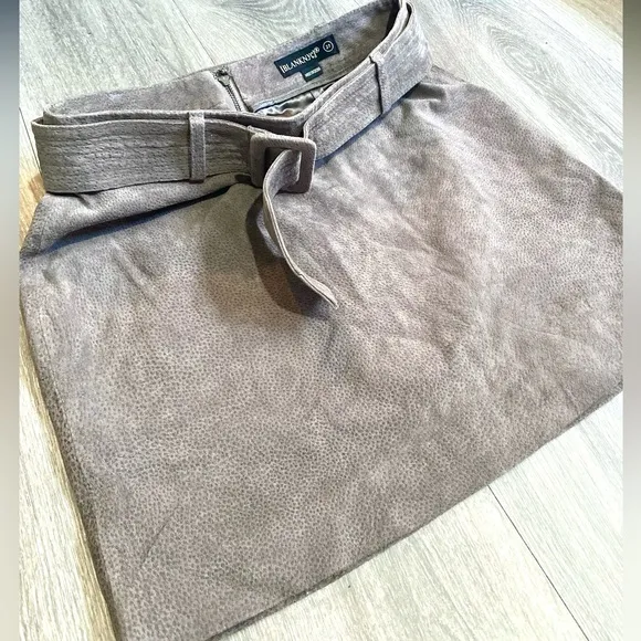 🤎NWT BLANKNYC LEATHER HIGH ALTITUDE SUEDE BELTED GRAY SKIRT SIZE 27 or 4🤎