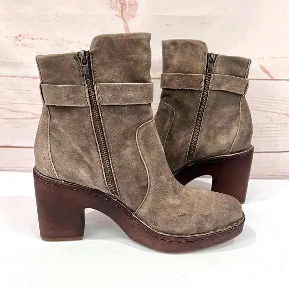 NWT Born Hailey Suede Boho Platform Clog Boots Taupe Tan Distressed Square Toe