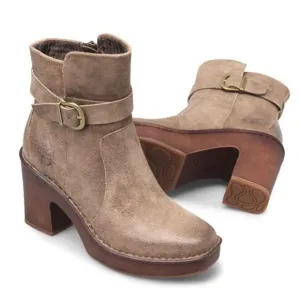NWT Born Hailey Suede Boho Platform Clog Boots Taupe Tan Distressed Square Toe
