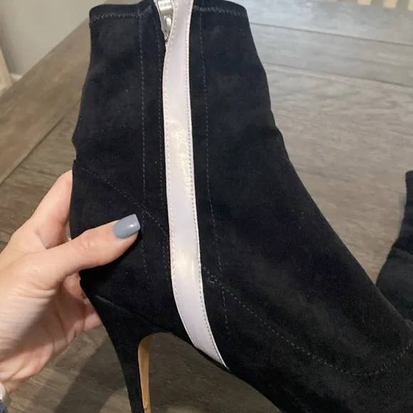 NWT BURJU Speechless Ankle Bootie Open Toe Stretch Ankle Boots | Black 14