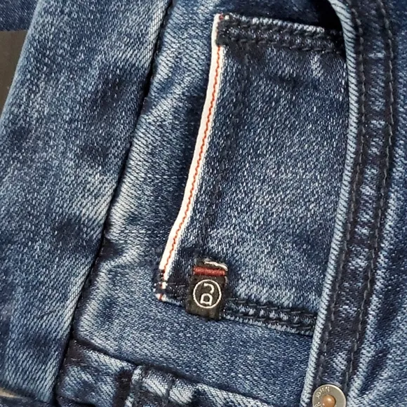 NWT DEAR JOHN SKINNY JEANS 👖