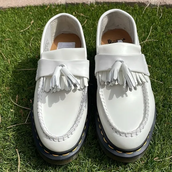 NWT DR MARTENS Adrian Loafers!