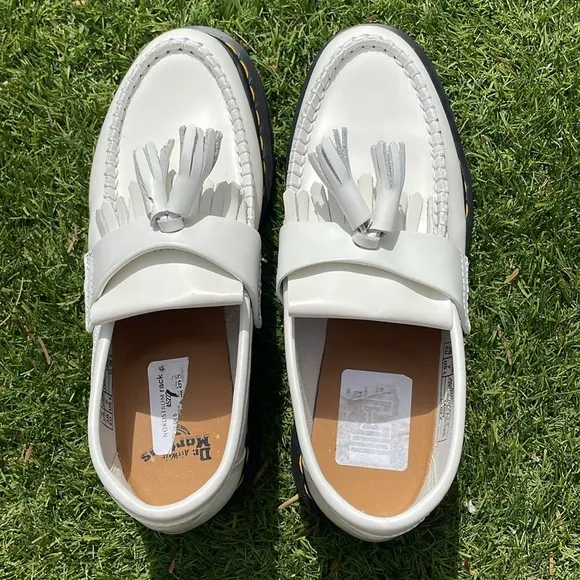NWT DR MARTENS Adrian Loafers!
