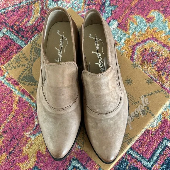 NWT Free People | Women’s Brown Brady Slip On Loafers, slight heel, US size 9.5