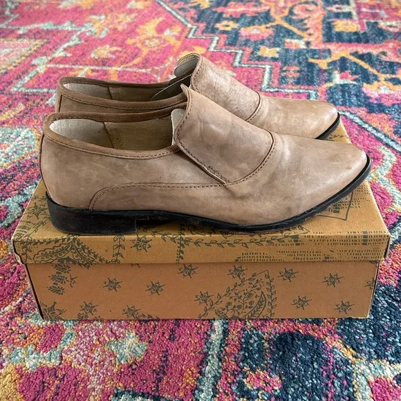 NWT Free People | Women’s Brown Brady Slip On Loafers, slight heel, US size 9.5