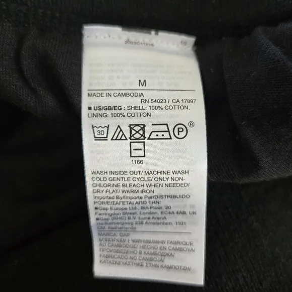 NWT Gap Crochet Sweater Midi SkirtBlack Size Medium