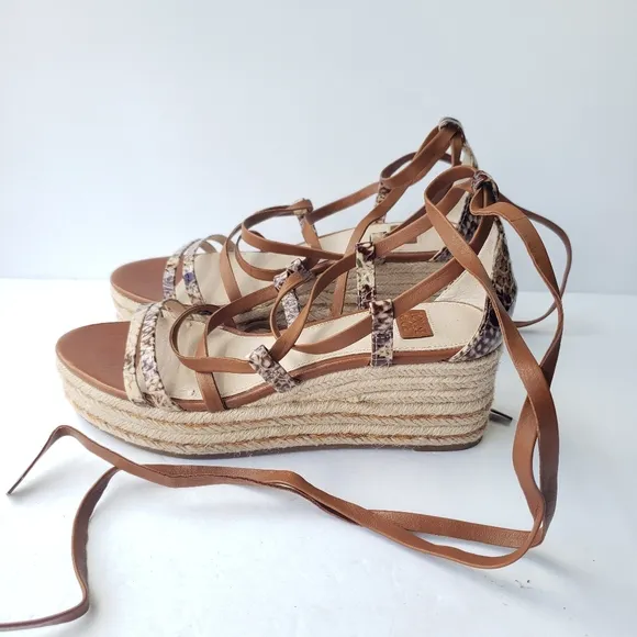 NWT Louise et Cie Renz espadrille wedge strappy lace up sandals