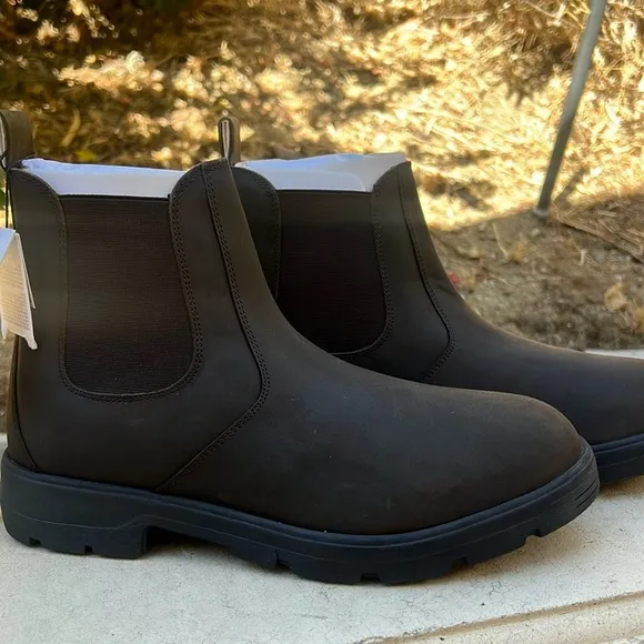 NWT Men’s Stretch Leather Ankle Boots