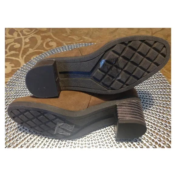 NWT!! MICHAEL KORS ANKLE BOOTIES!