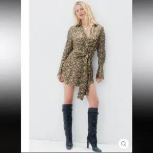 NWT SHONA JOY AVRIEL TIE FRONT SHIRT MINI DRESS IN CHOC Size 8