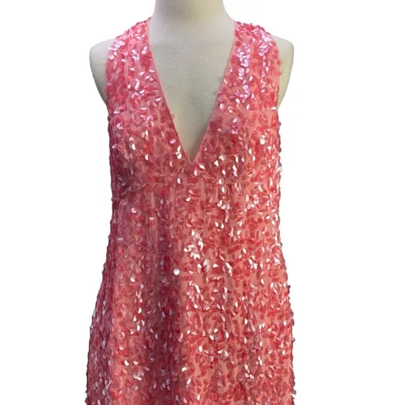 NWT!! Stunning, halter racer back watermelon color Halston shimmy dress.8 🍉