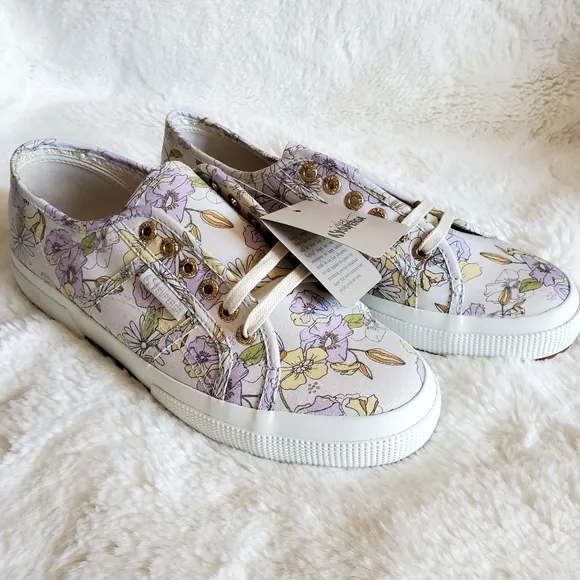 NWT Superga Floral Print Lilla Size 10