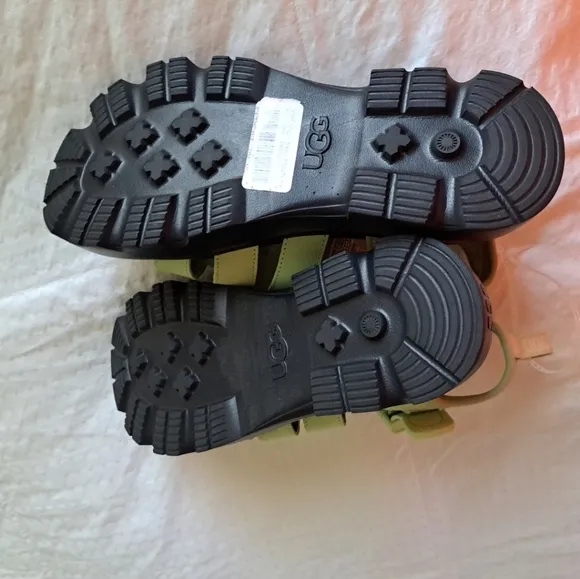 NWT UGG Australia sandals CORA Mint green  1152698 Size 8