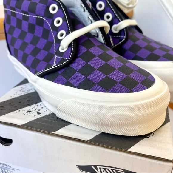 NWT Vans Vault Chukka LX Mid Rise in Checkerboard Canvas purple midrise sneakers