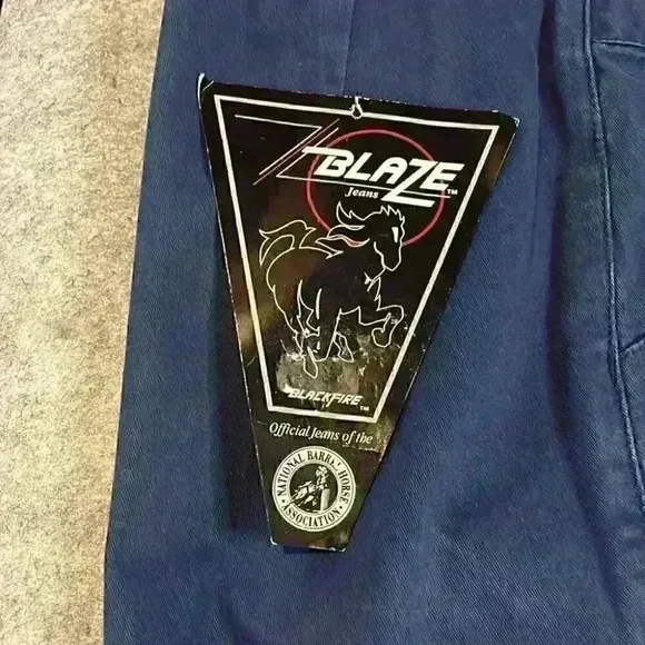 NWT Vintage Bootcut Navy Denim  5/26