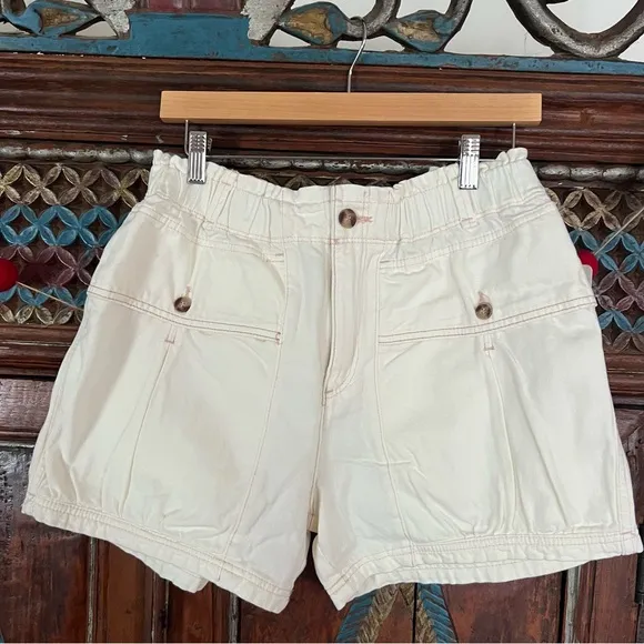 NWT We The Free Effie Denim Pocket Shorts Size Small